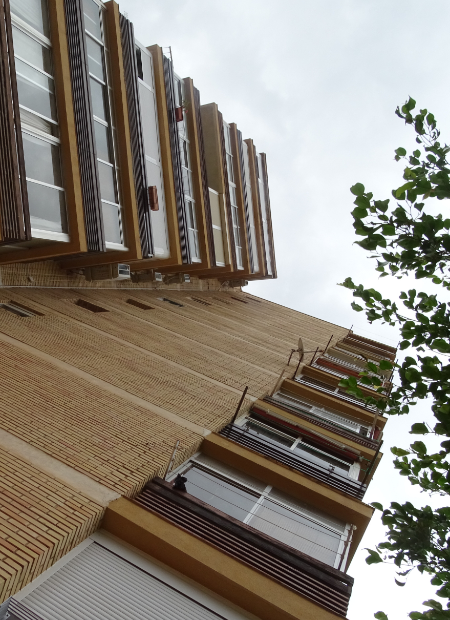 Realizamos mejoras de los aislamientos y las energías alternativas